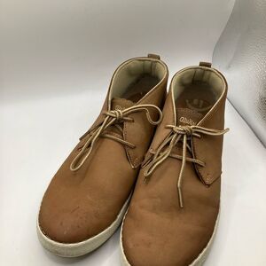 Olukai Kupono‎ Chukka Boots Tan Smooth Nubuck Leather Moisture Wicking Men's 8.5